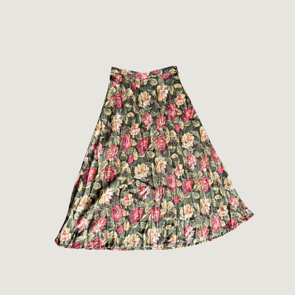 Ruff Hewn Dresses & Skirts - Ruff Hewn Vintage Floral Maxi Skirt Olive Green Rayon 90s Cottagecore Size 6